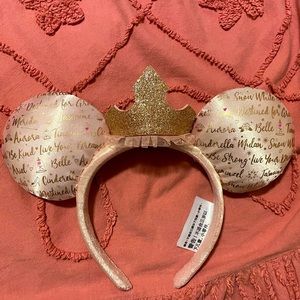 NWT Princess Minnie Mouse Ears